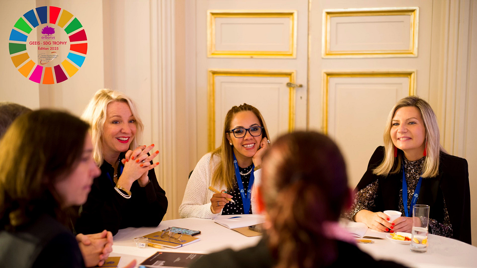 PHOTO PRESS -GEEIS Trophée- credit photo @SASSO Christel.png